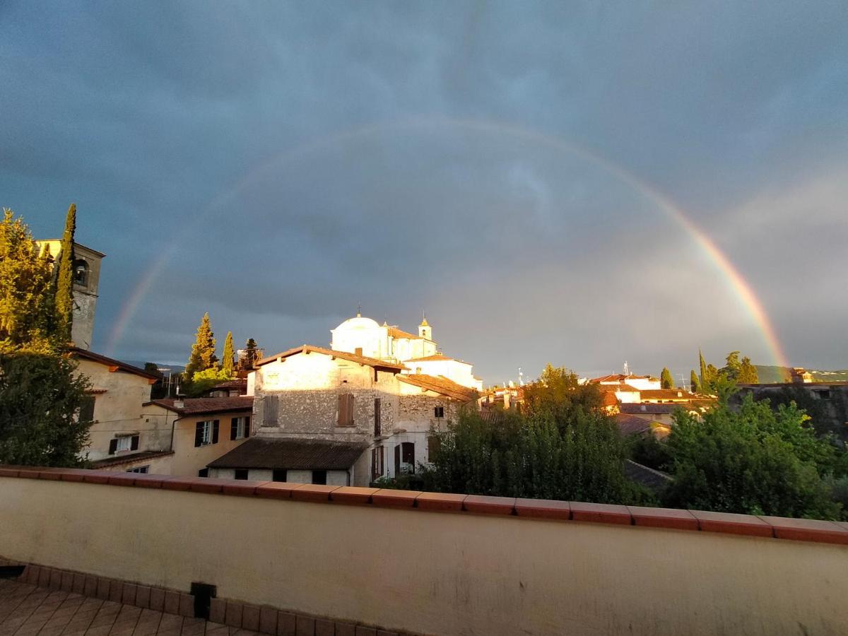 Borgo Antico San Felice del Benaco Exterior foto