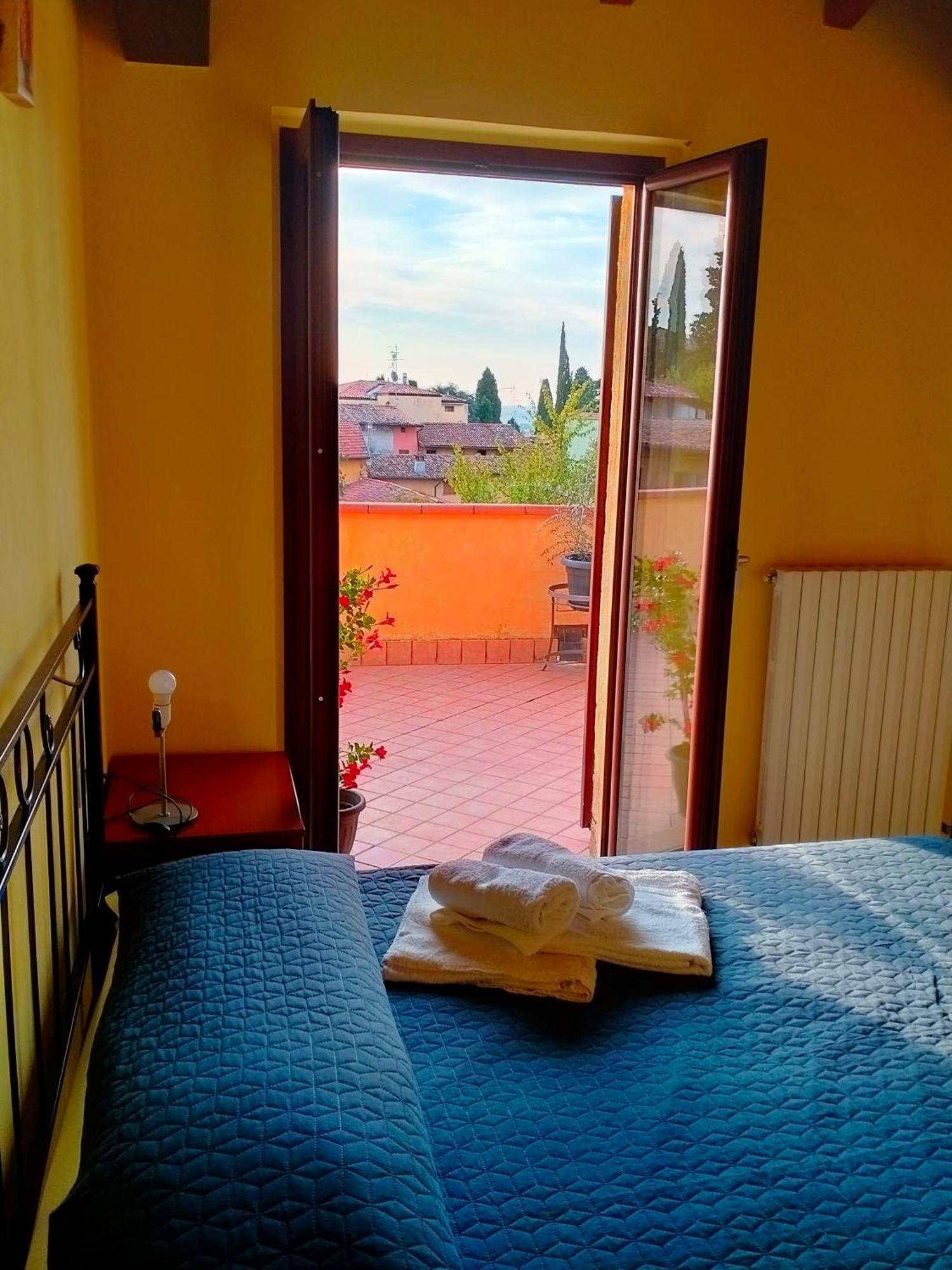 Borgo Antico San Felice del Benaco Exterior foto