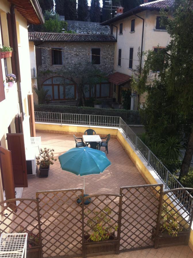 Borgo Antico San Felice del Benaco Exterior foto