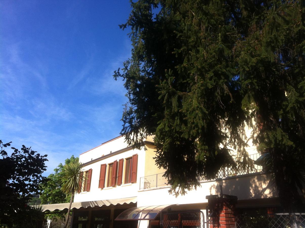 Borgo Antico San Felice del Benaco Exterior foto